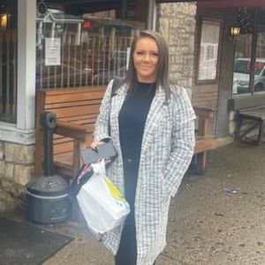 Meet your Posher, Samantha